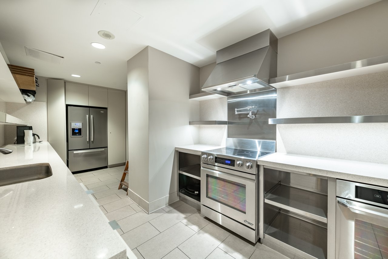 10490 Wilshire Blvd #1705