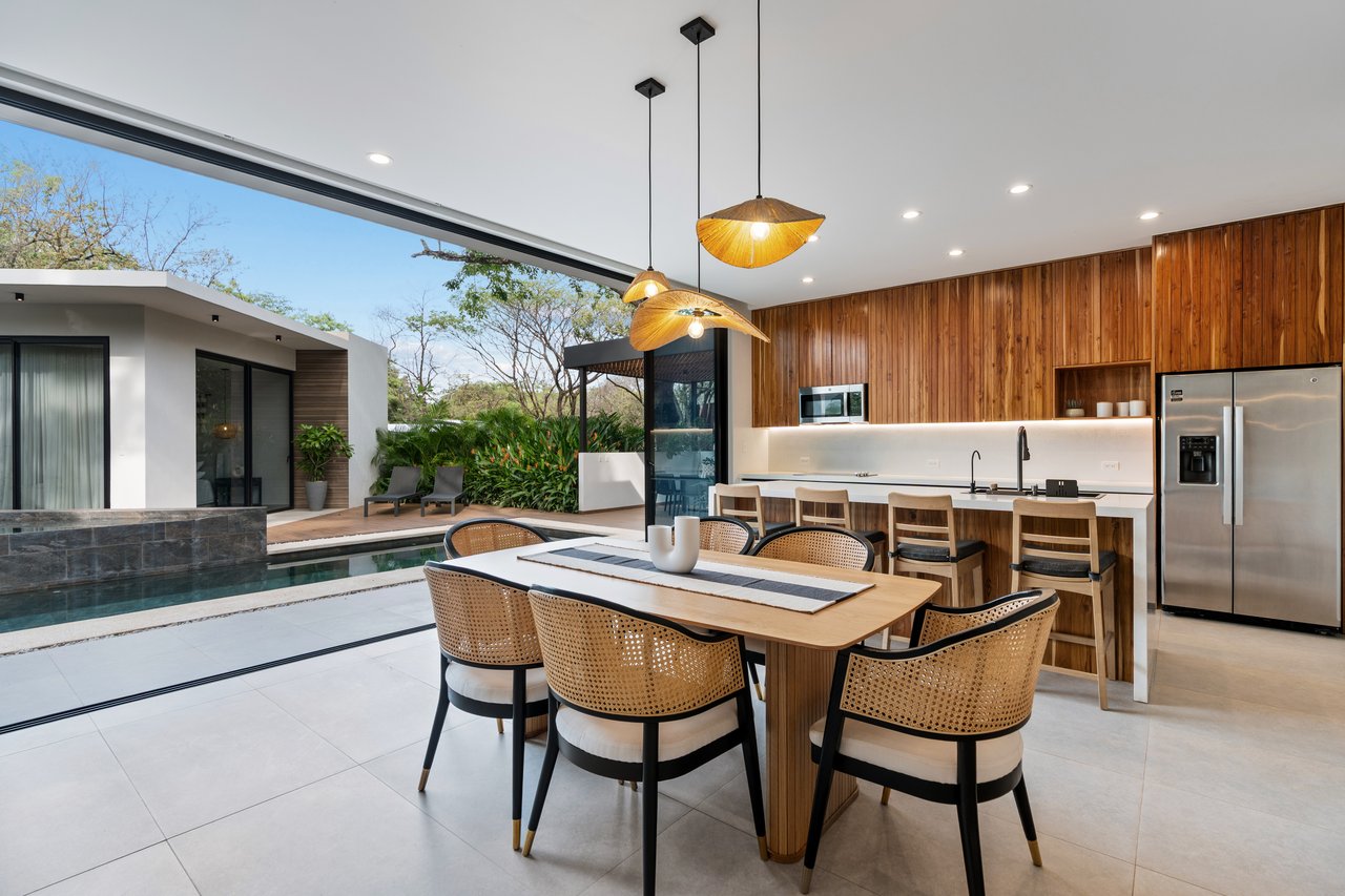 Numandi | 3-Bedroom Single-Story Residence with Private Pool – Playa Avellanas