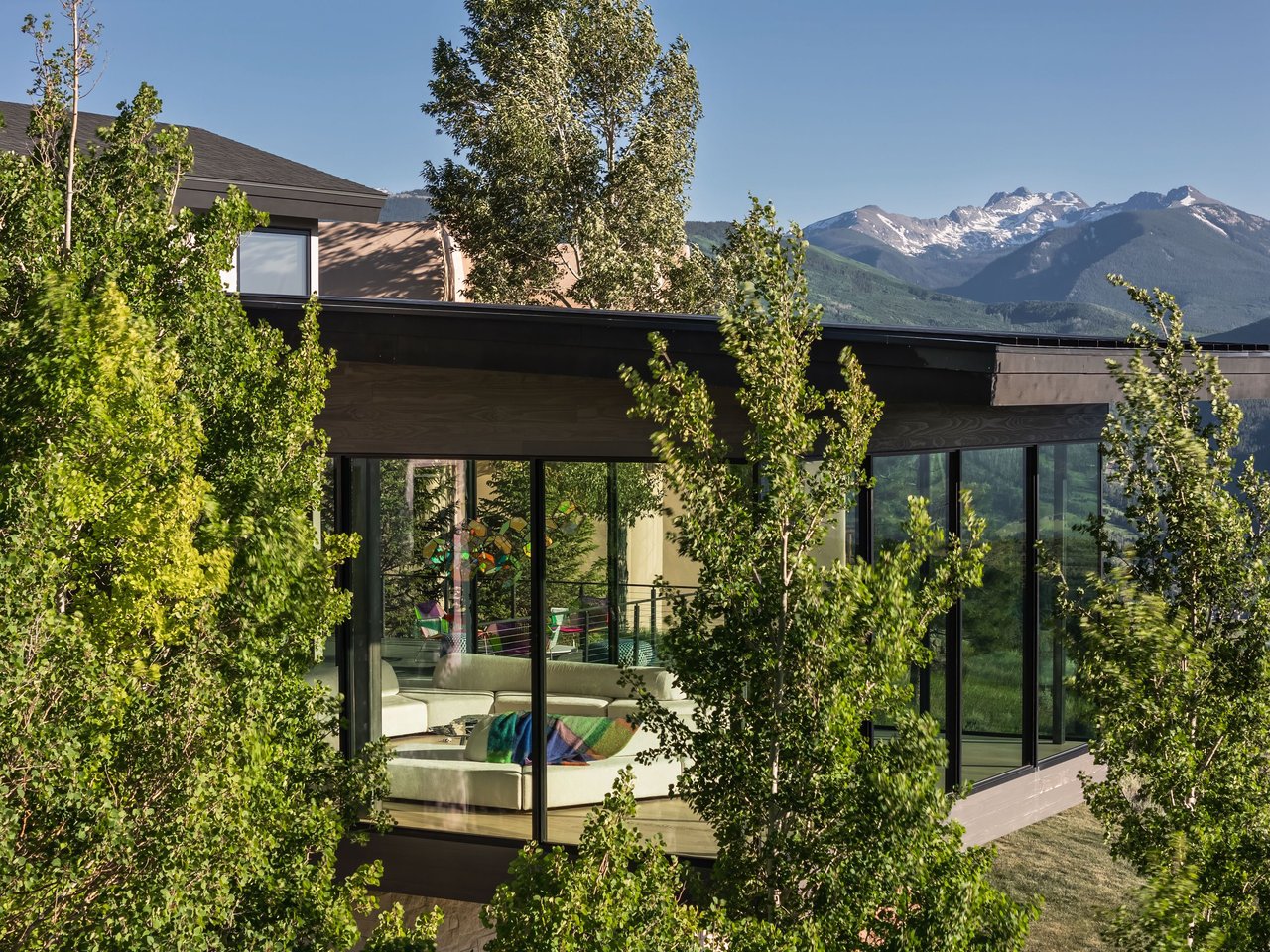 4380 June Point, Avon