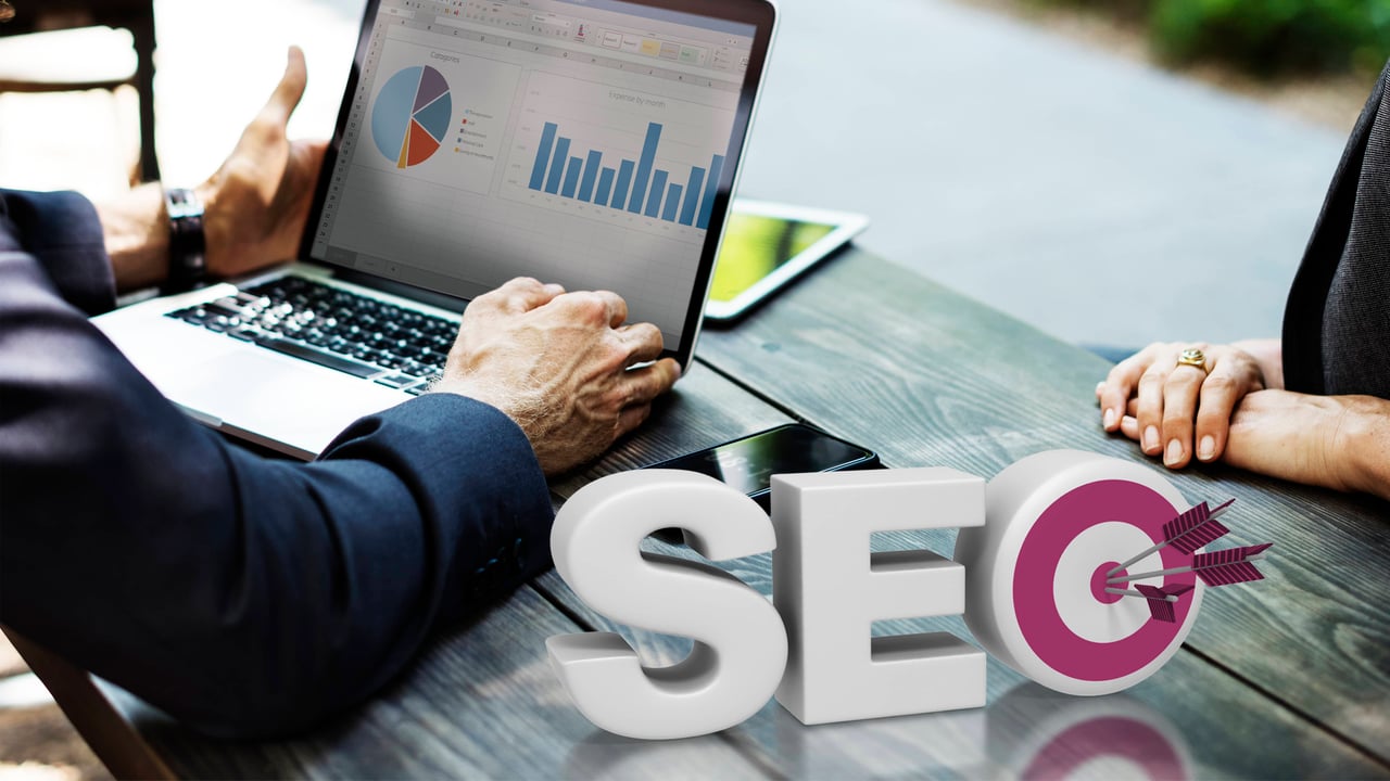 SEO Agencies vs In-House Teams in 2026: How to Choose the Right Fit