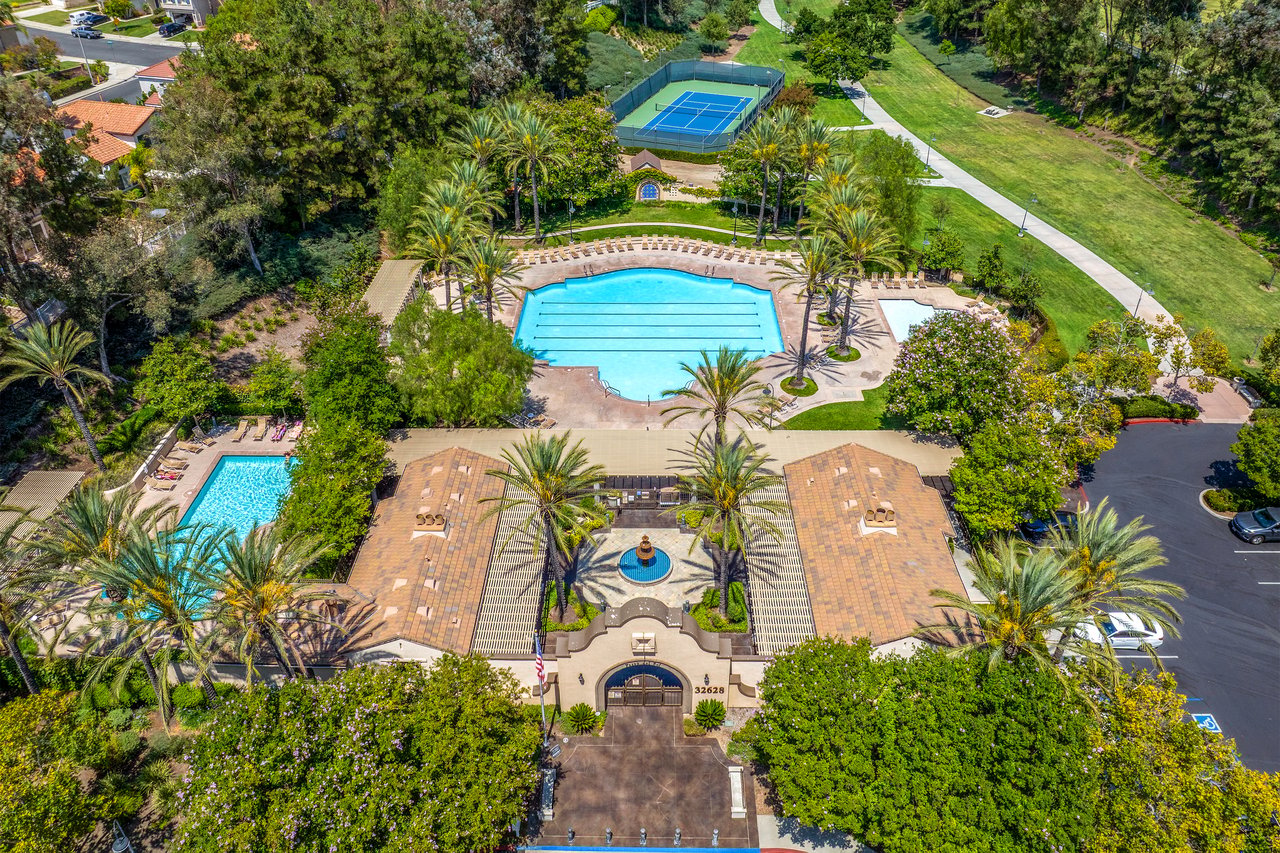 32402 Magenta Ct