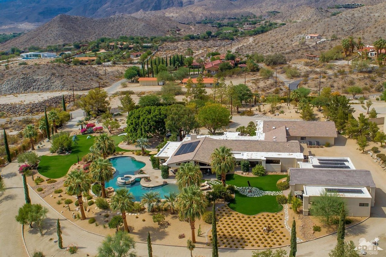 Welcome to Paradis! New to the Market, 6 Bdrm/ 6 Bth, 6,095 sq ft + Guest House. Offered at $3.495M