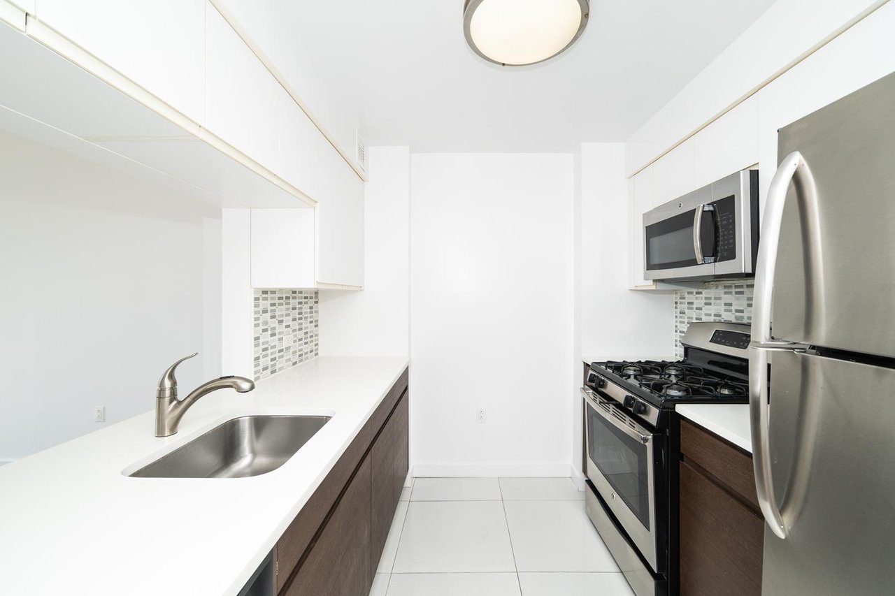 310 East 2nd Street, Apt 10-F