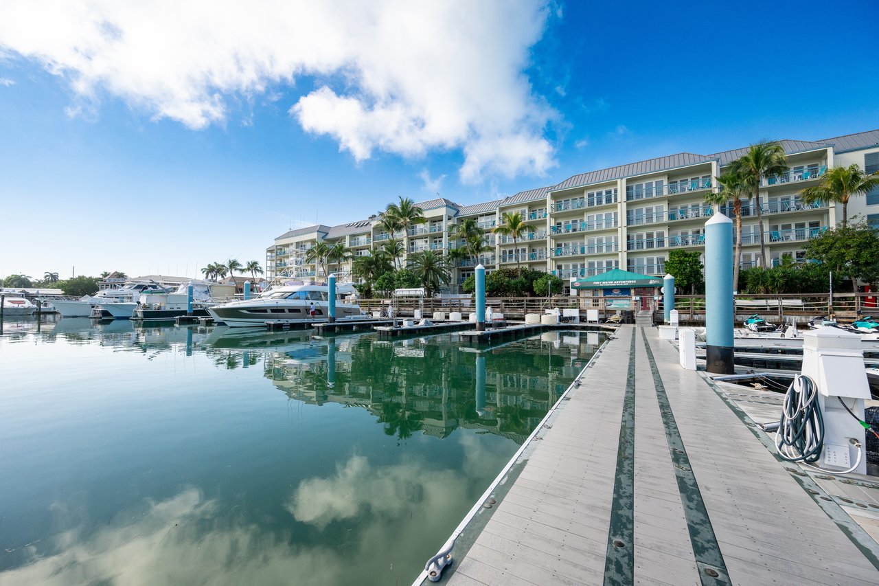 617 Front ST C41 Week 50