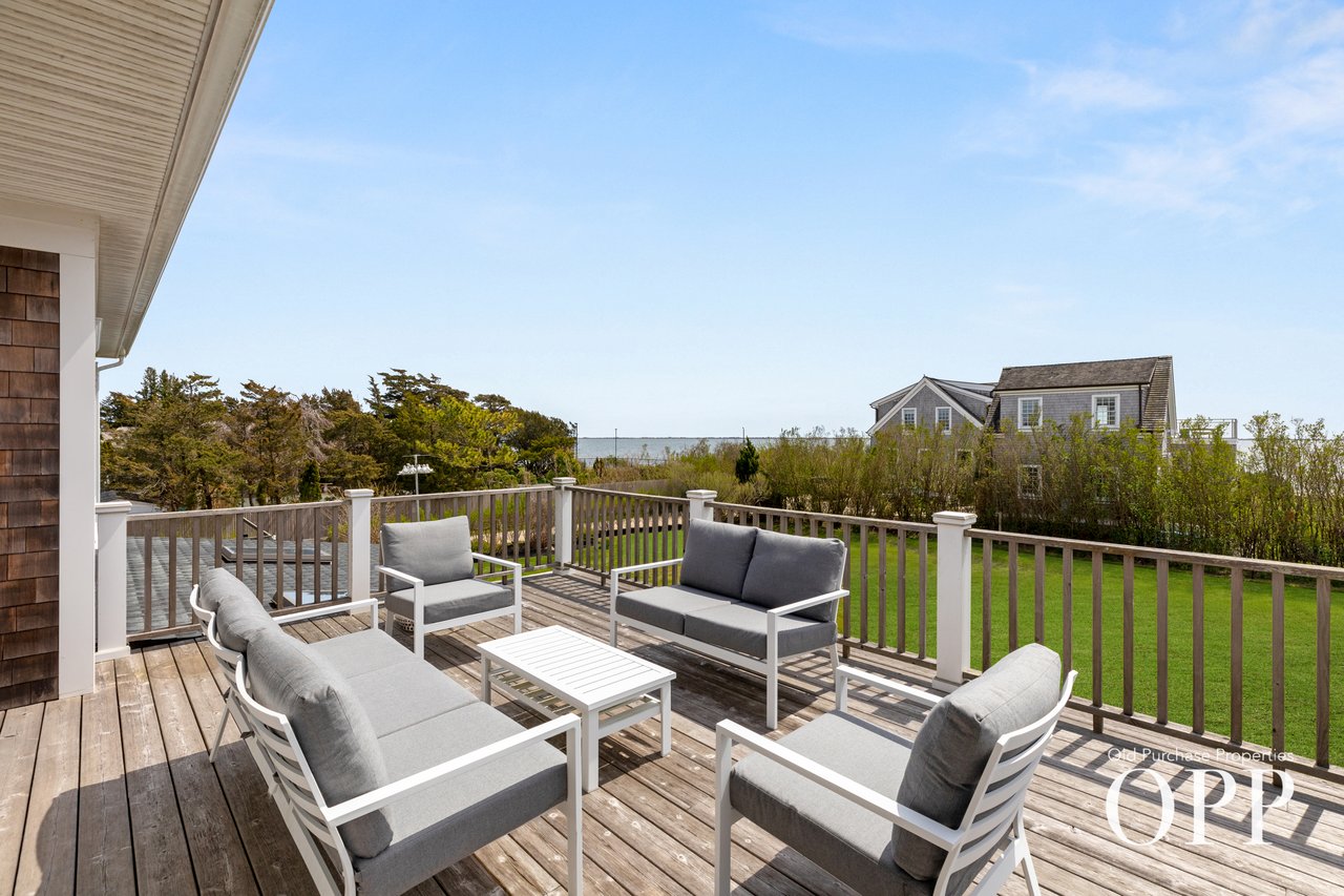 Waterview Getaway for the Ultimate Paddler
