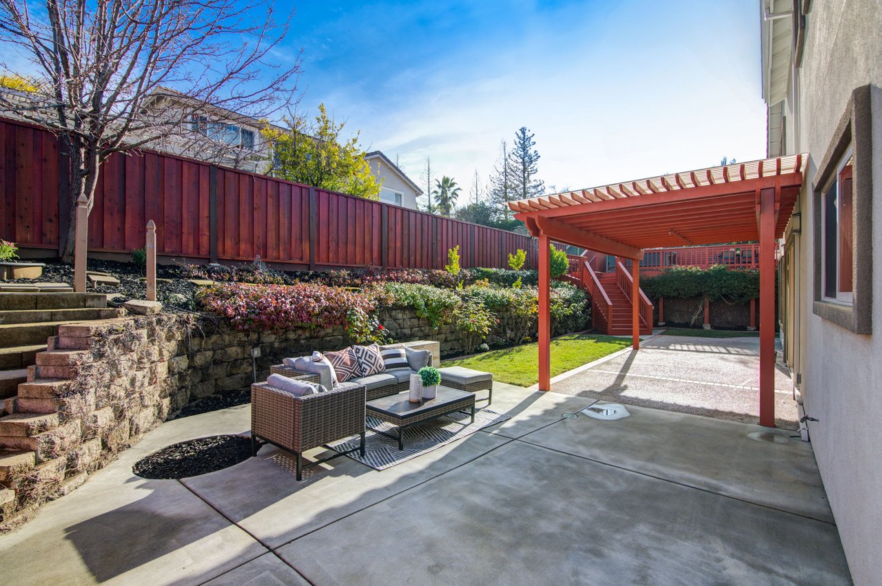 3902 Mars Court