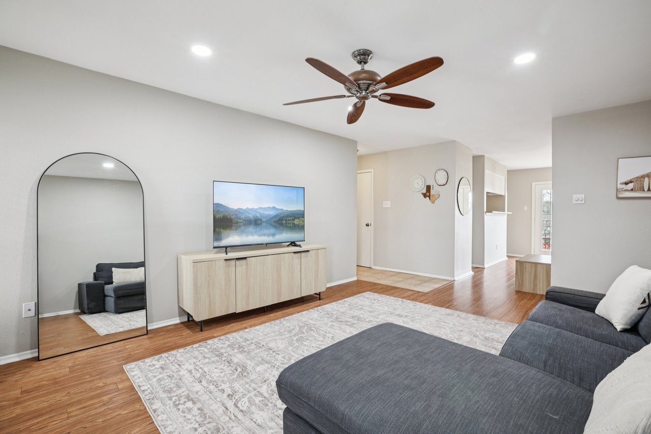 Prime Location in NW Hills Area