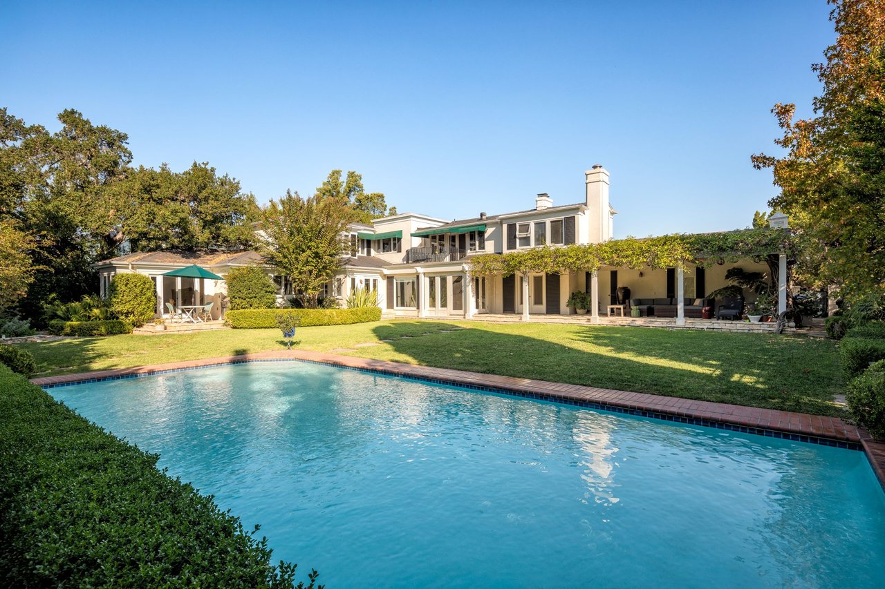 275 Bentley Cir