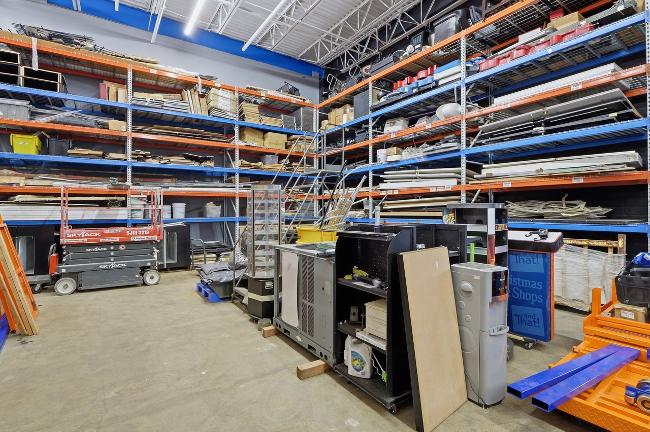 Cannabis-Approved Industrial Opportunity | 10,000 SF