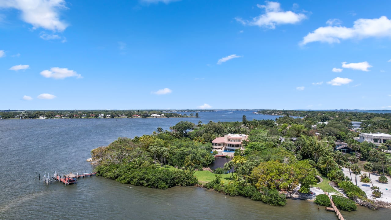 SEWALLS POINT WATERFRONT ESTATE