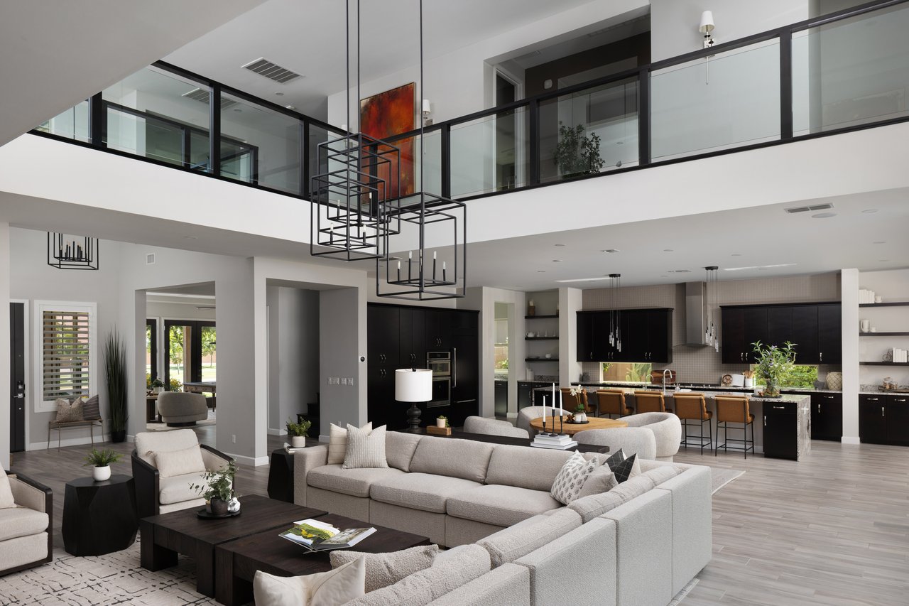 3133 E Silo Drive