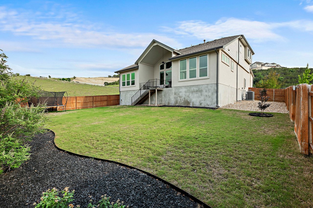 Contemporary Sweetwater Stunner