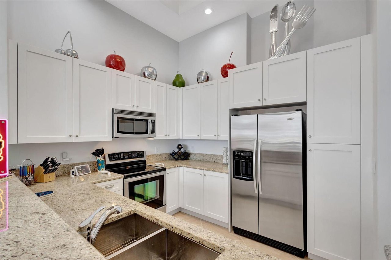Two City Plaza Condo Unit 511