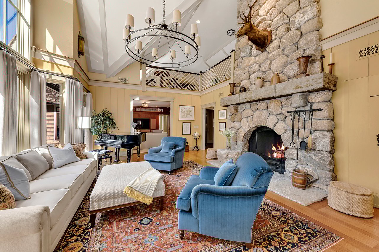 54 Old Stone Hill Road