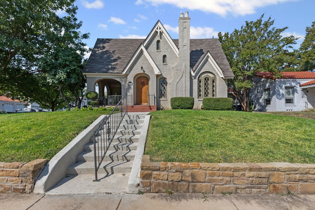 3256 Cockrell Ave