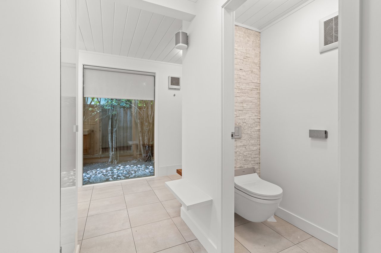 3502 Arbutus Ave, Palo Alto, CA 94303