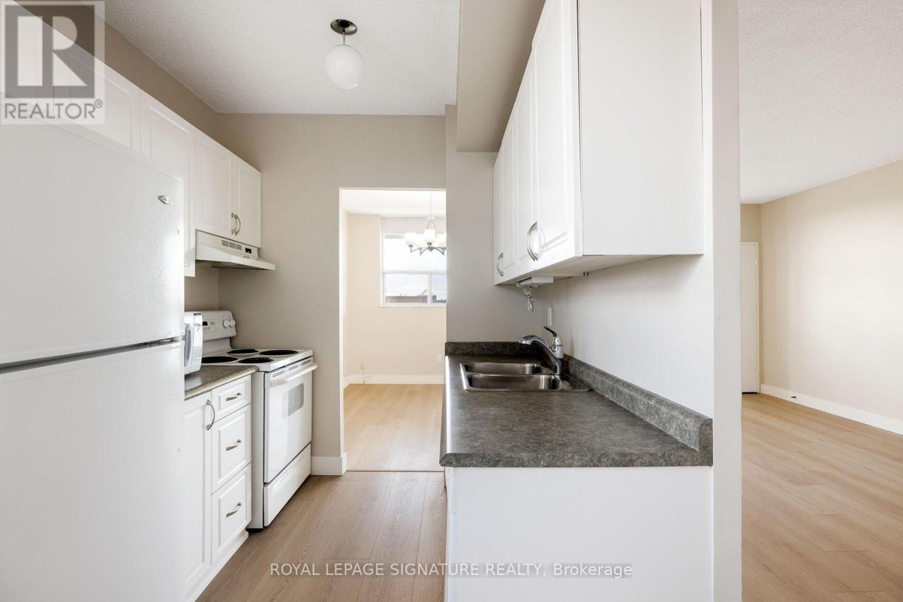 PH5-2130 Weston Rd