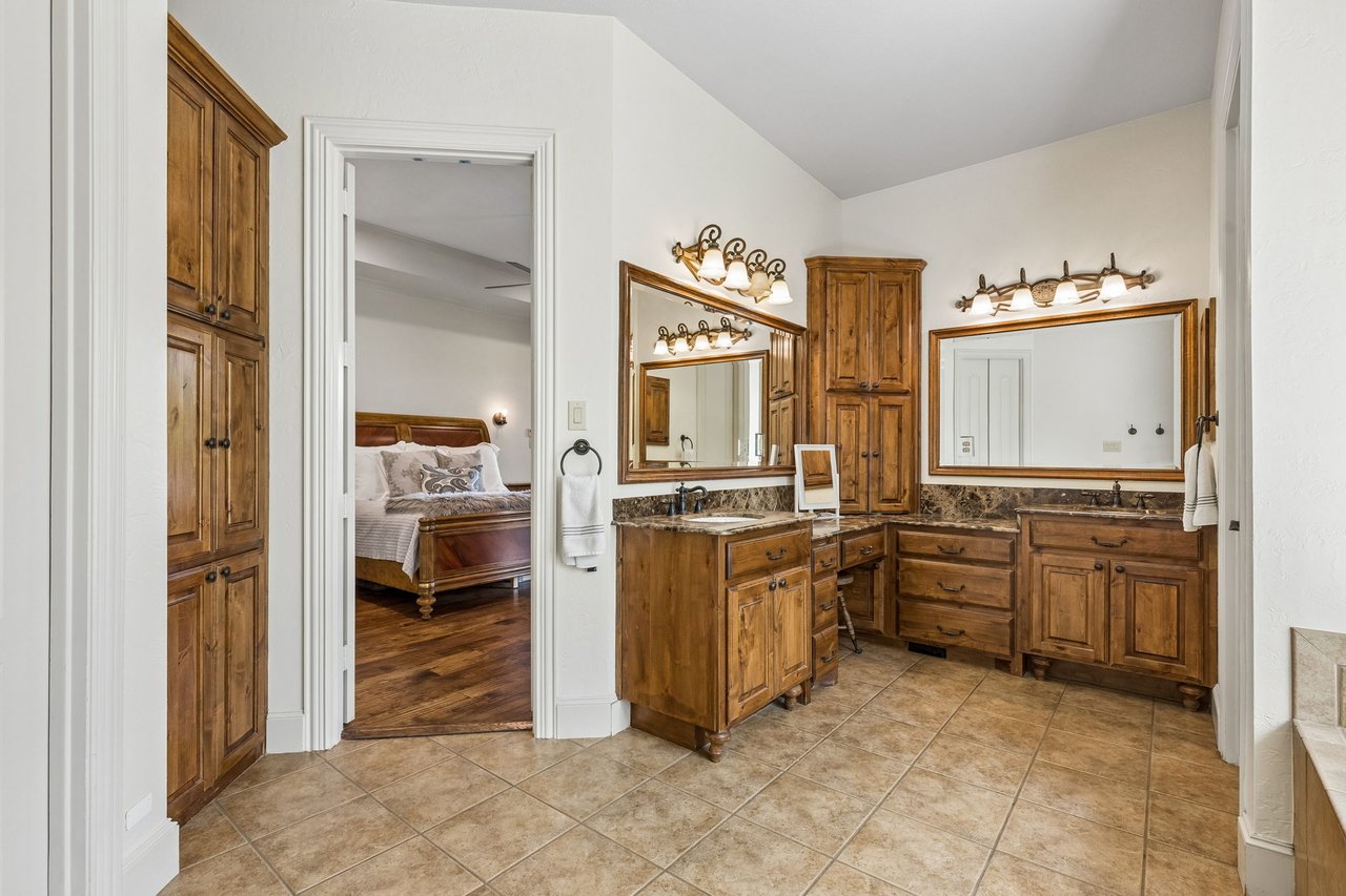 10 Acre Flower Mound Estate