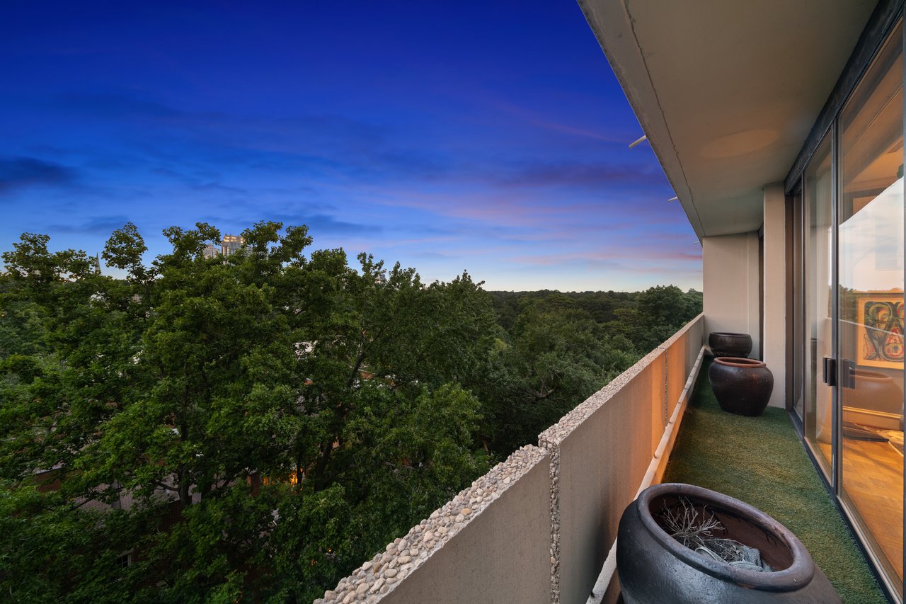 2575 Peachtree Road NE Unit 12D