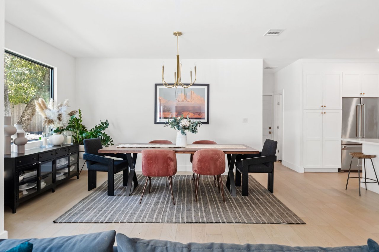 7302 Anaqua Dr