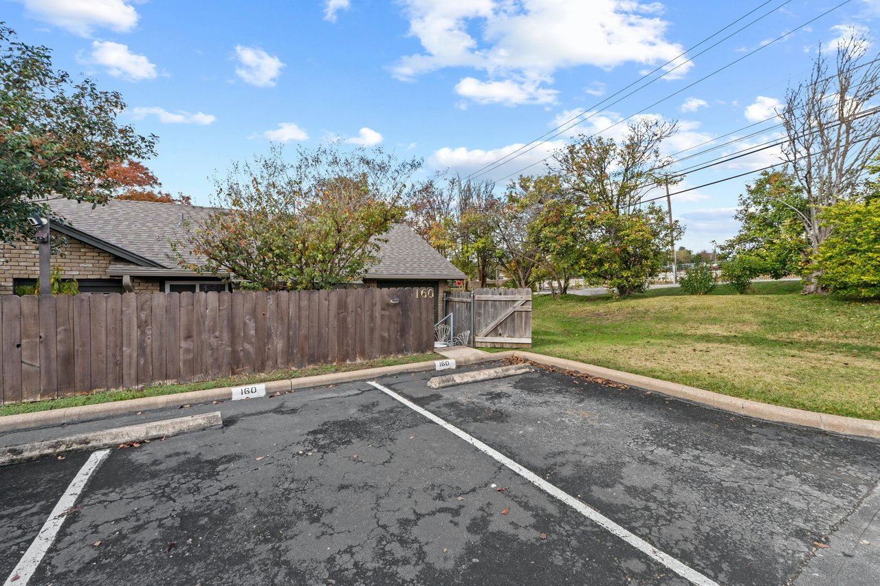 Bright & Chic Corner Lot Home in Coppertree Condos