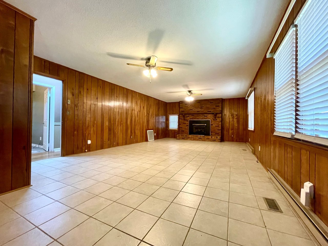 SOLD- Discover Your Dream Home in Lakewood Heights, 318 Hillandale Road, Liberty, SC