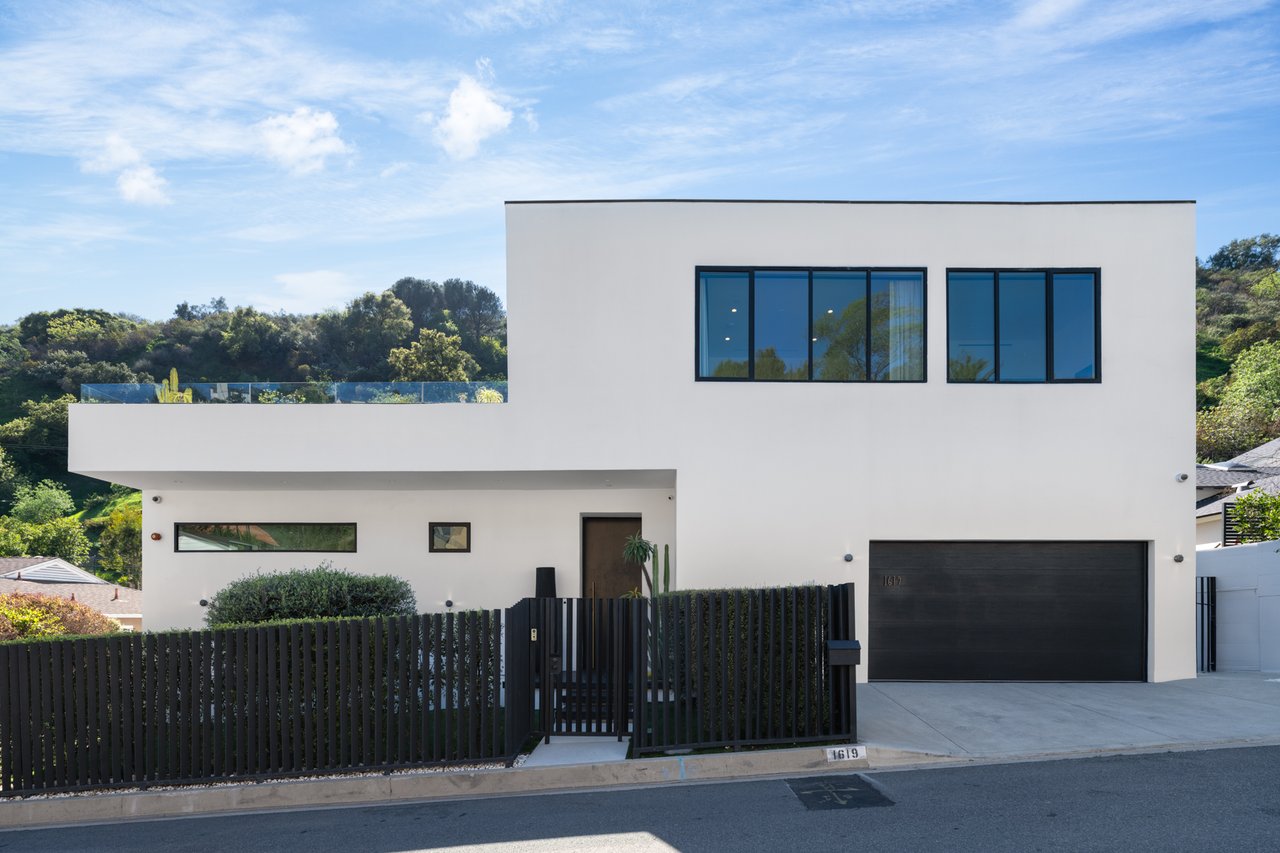 1619 San Ysidro Dr, Beverly Hills