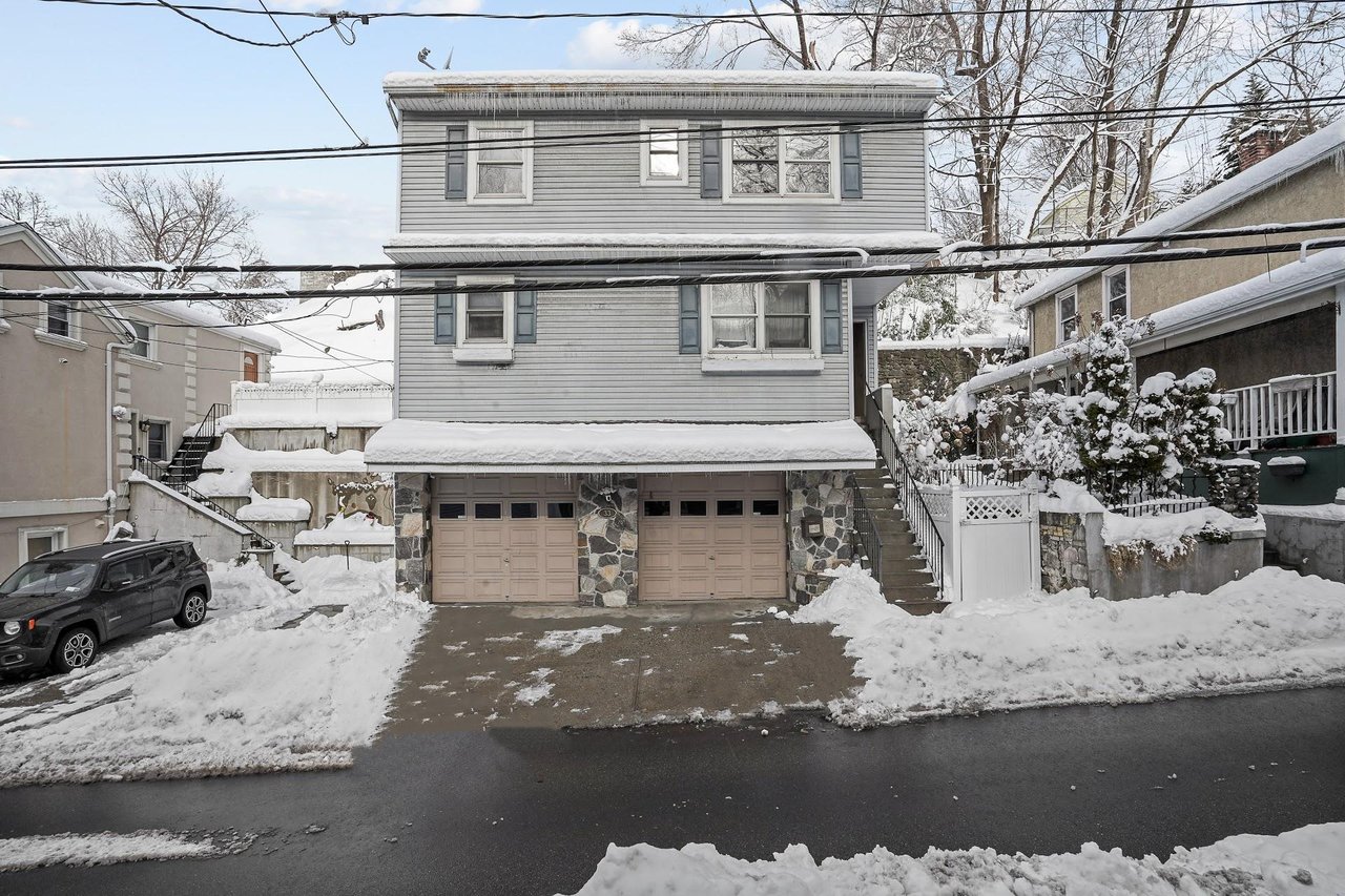 33 Brook Street