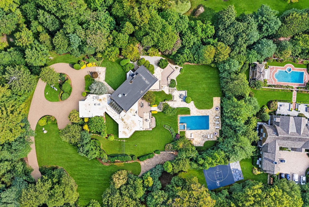 15 Horseshoe Road (Long Island)