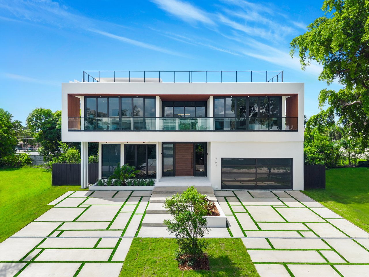 262 189th Terrace