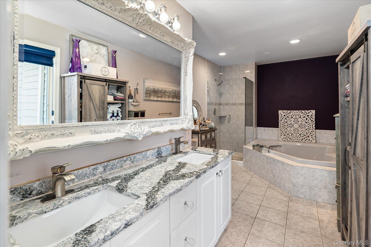 468 Peekskill Hollow Rd