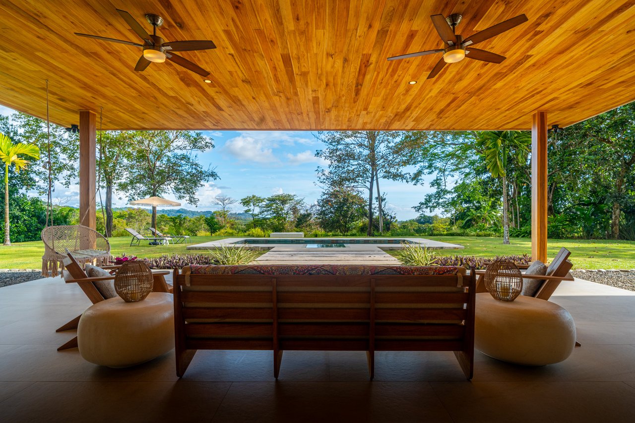 Modern Tropical Retreat - Private Oasis in Ojochal