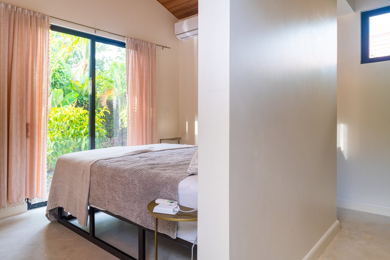 Income Ready Boutique Investment near Whale's Tail Beach