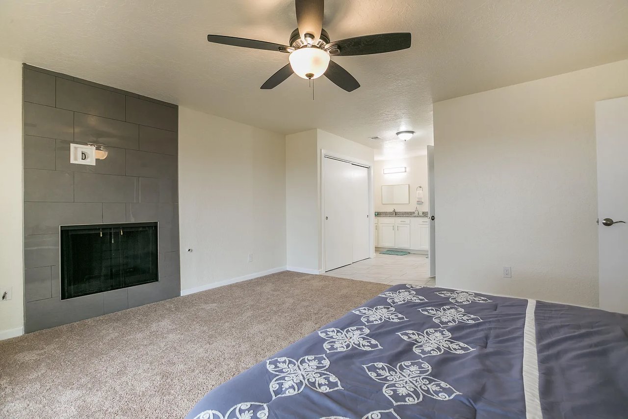621 Monte Alto Dr NE