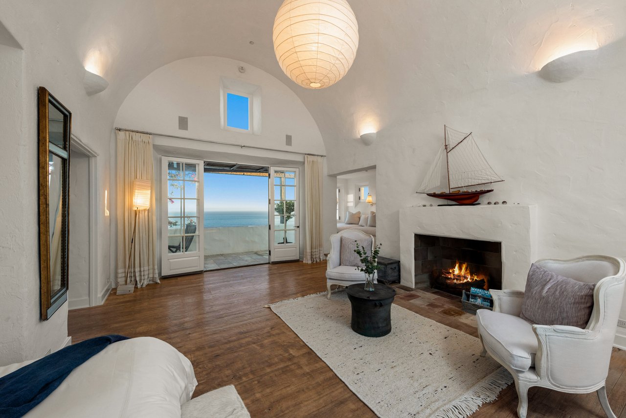 27832 Pacific Coast Hwy