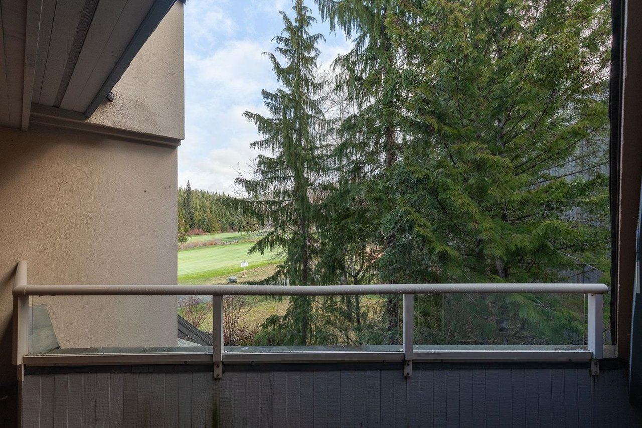 18-4636 Blackcomb Wy
