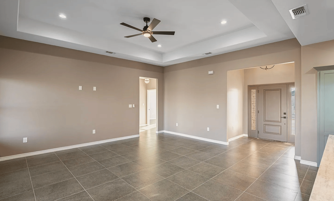 425 Pitaya Ln