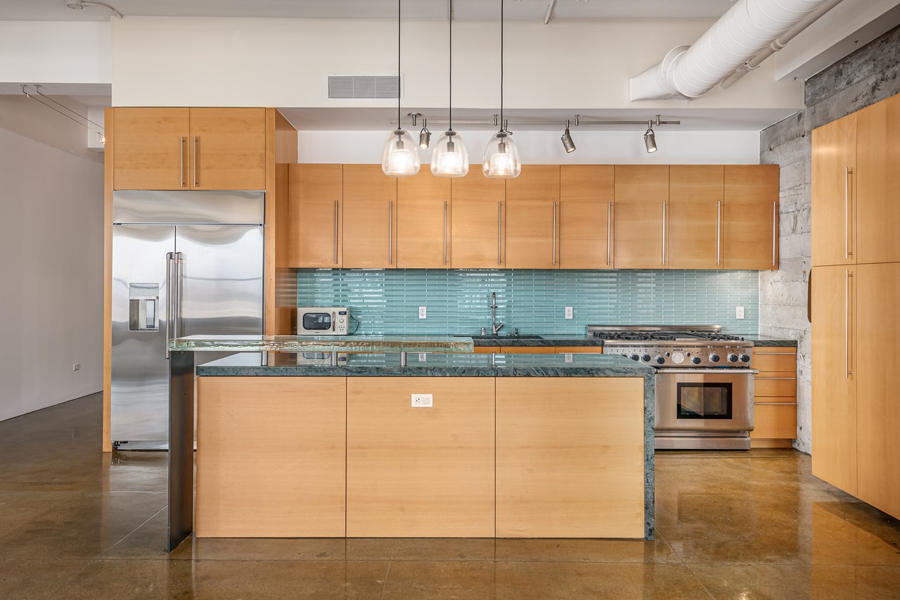 2 Mint Plaza #602