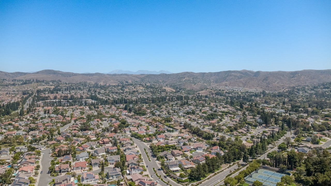 20525 Via Campanas