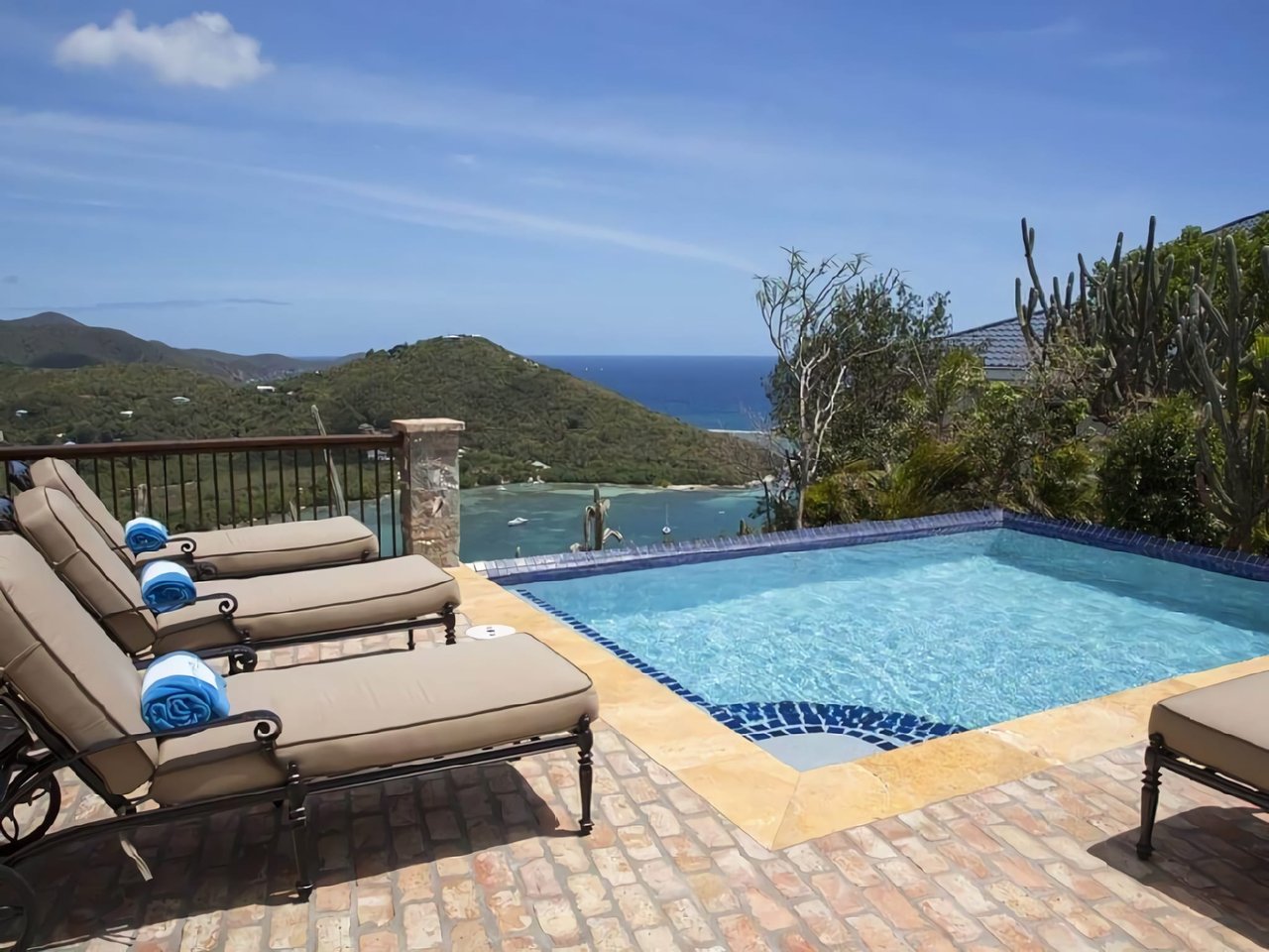 Caribbean Palm Villa