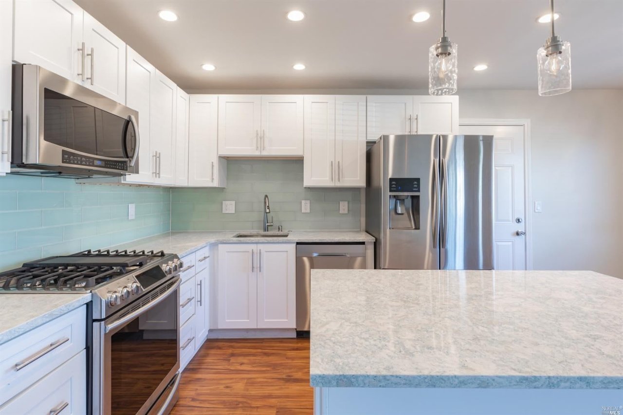 358 Stuart Dr
