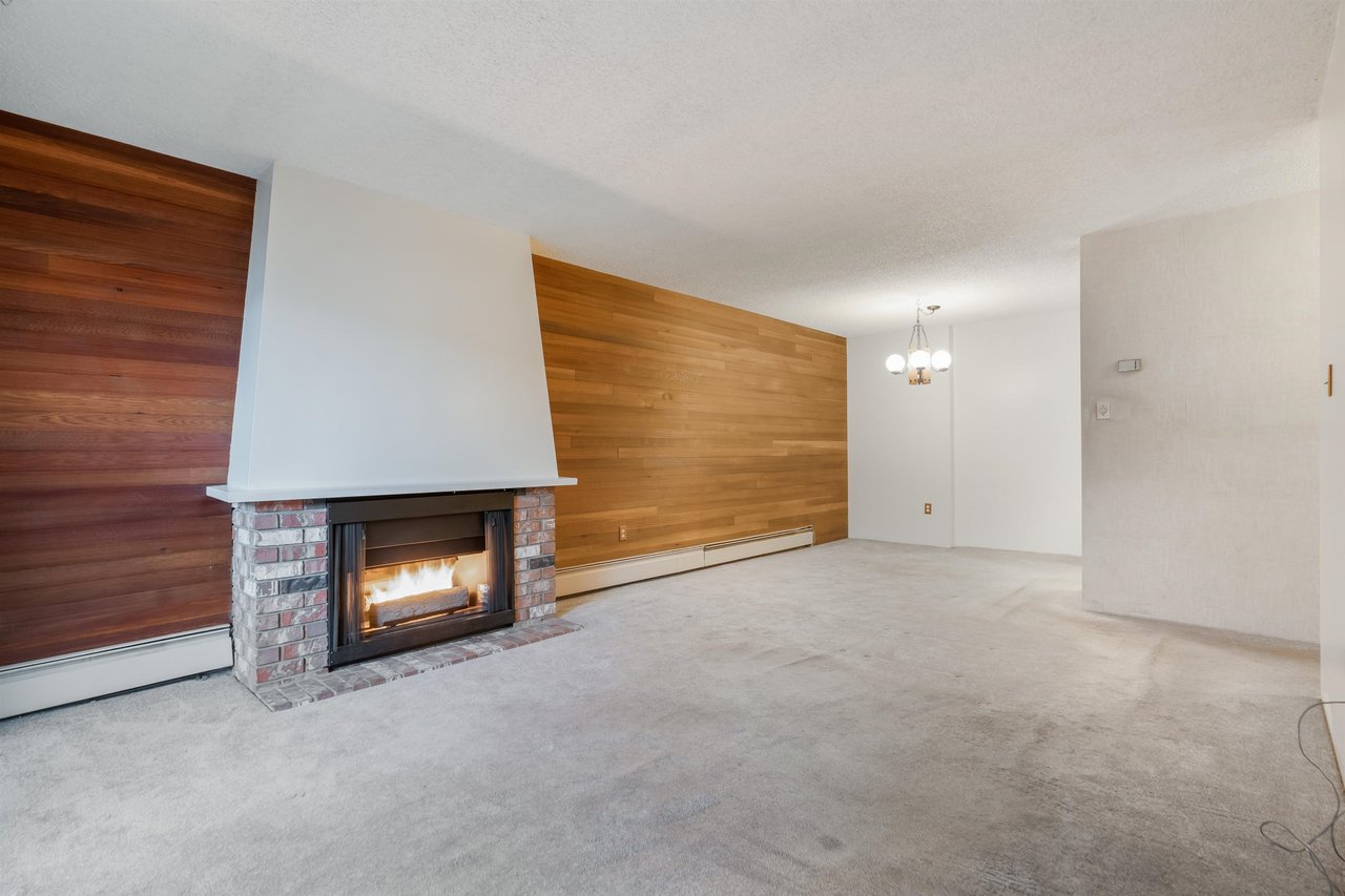 112-319 E 7th Ave