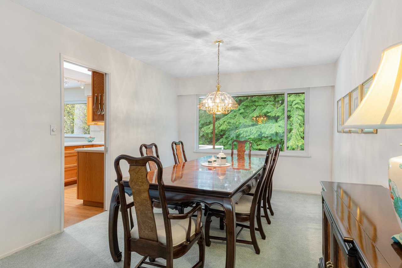 1760 Medwin Pl