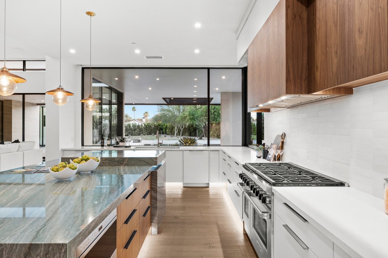 9012 N 53rd St, Paradise Valley, AZ 85253