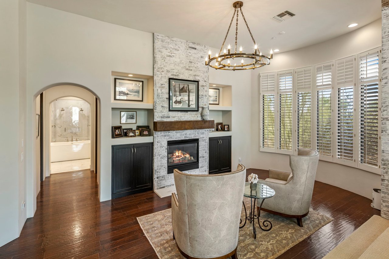 9290 E Thompson Peak Parkway, 110
