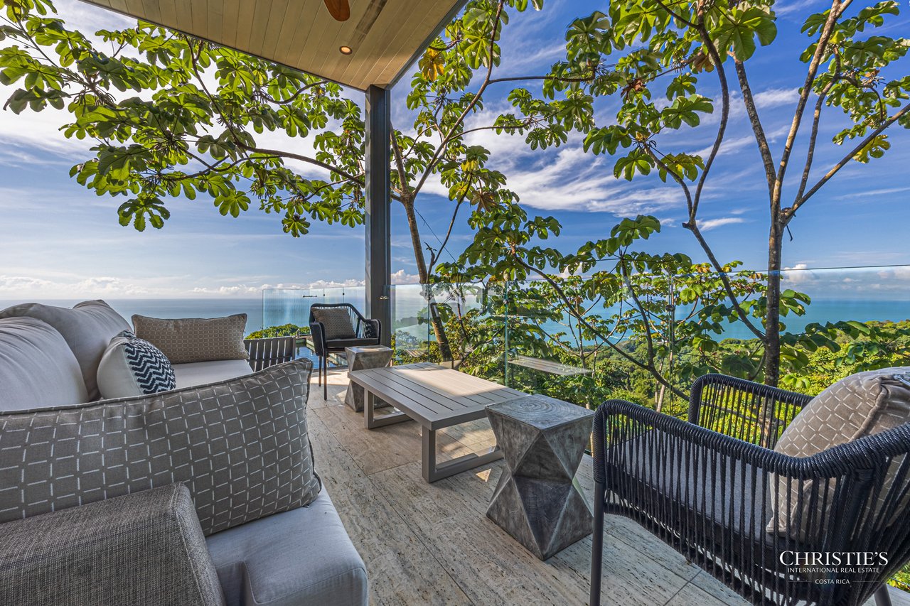 Luxury Estate in Escaleras- incredible ocean views 5.5 Acres