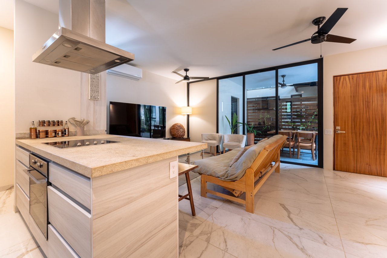 2 Bedroom, Condo, Biulu 202