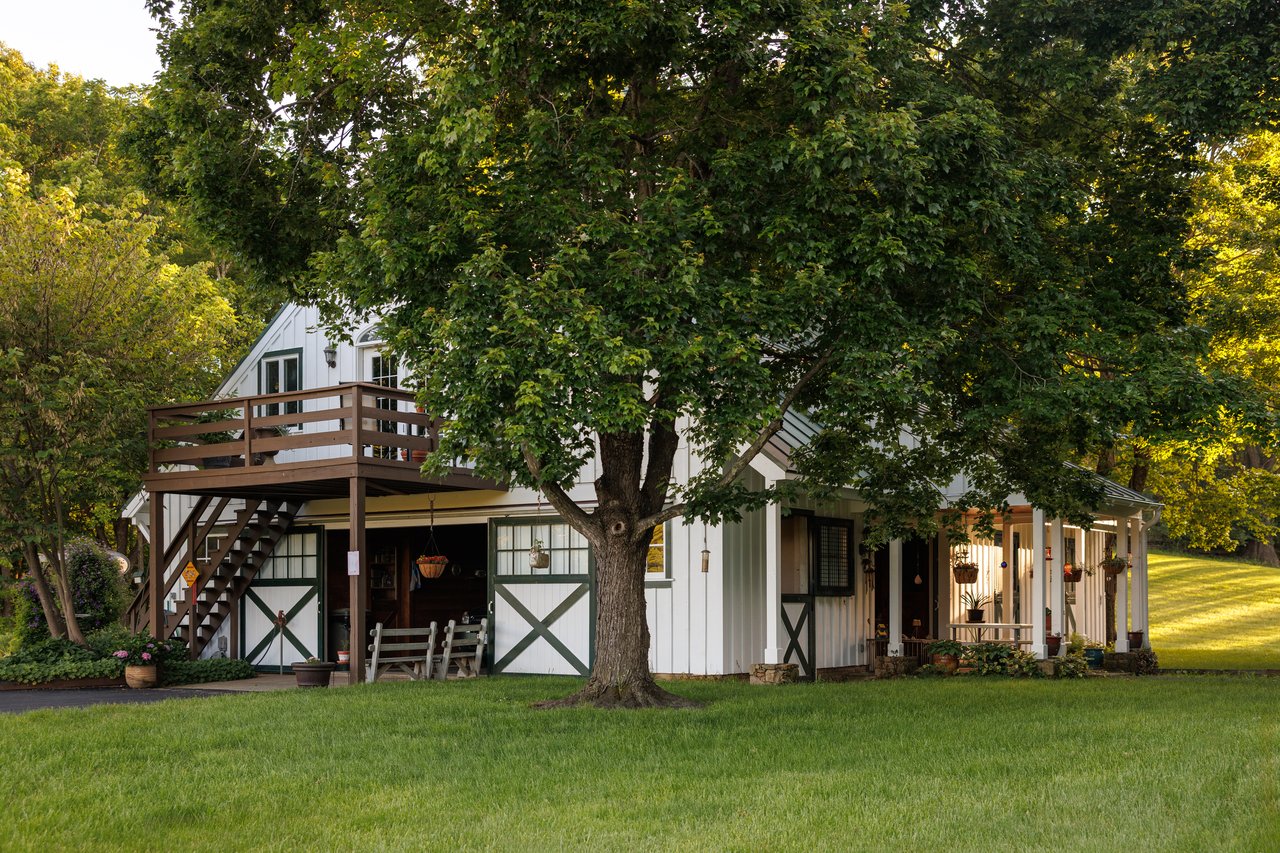 Wayside Manor