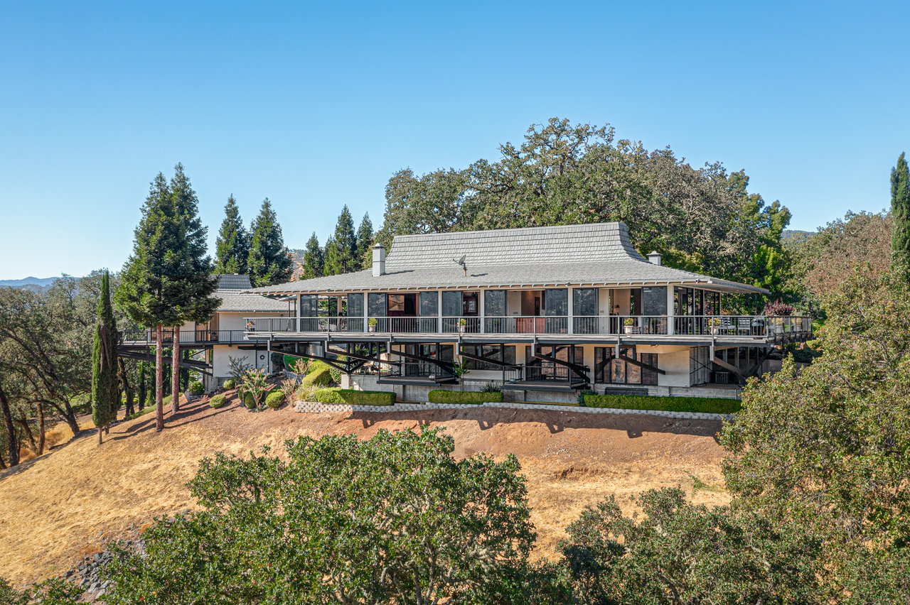 The Sky House of Mendocino County