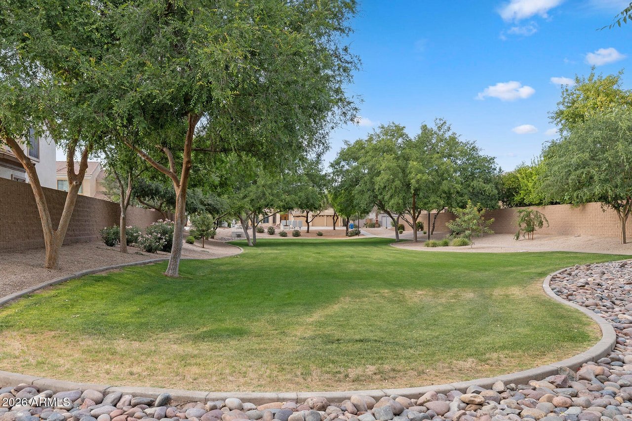 1582 E JADE Place